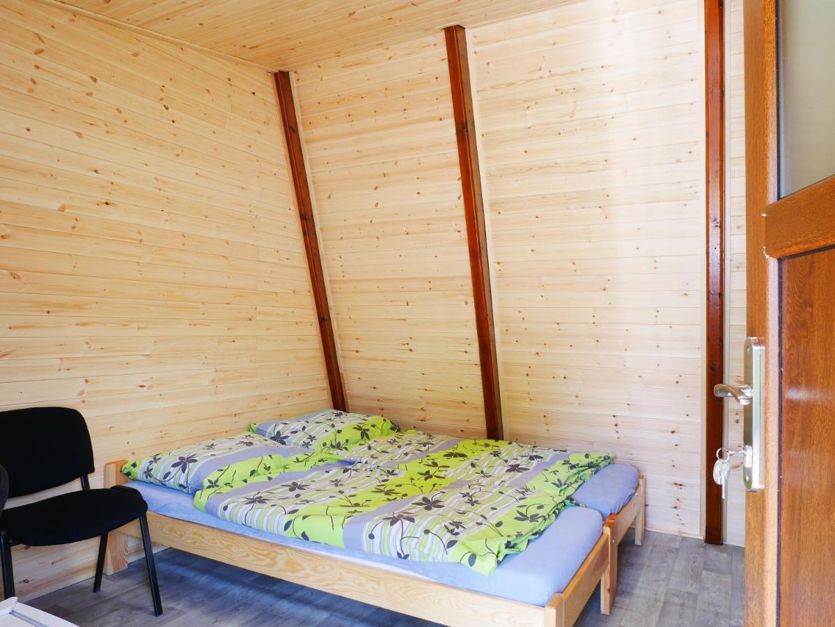 Camping Roznov Rožnov pod Radhoštěm 外观 照片