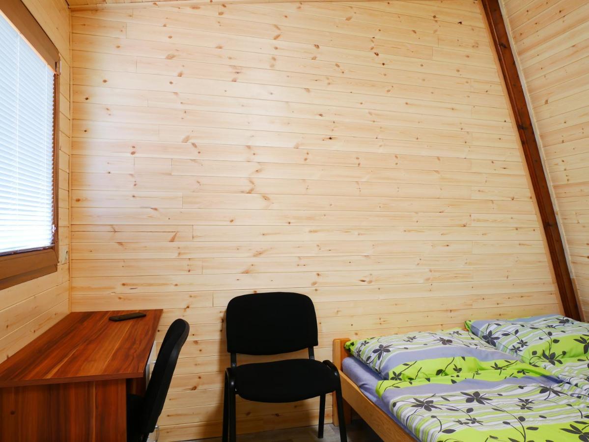 Camping Roznov Rožnov pod Radhoštěm 外观 照片