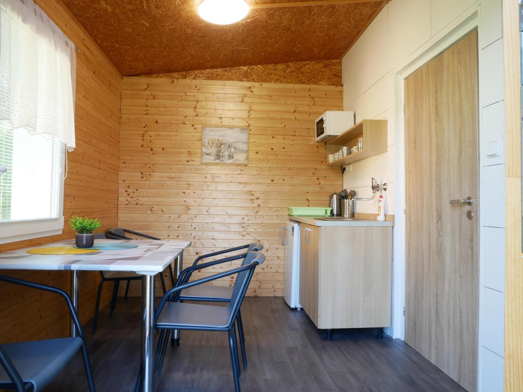 Camping Roznov Rožnov pod Radhoštěm 外观 照片