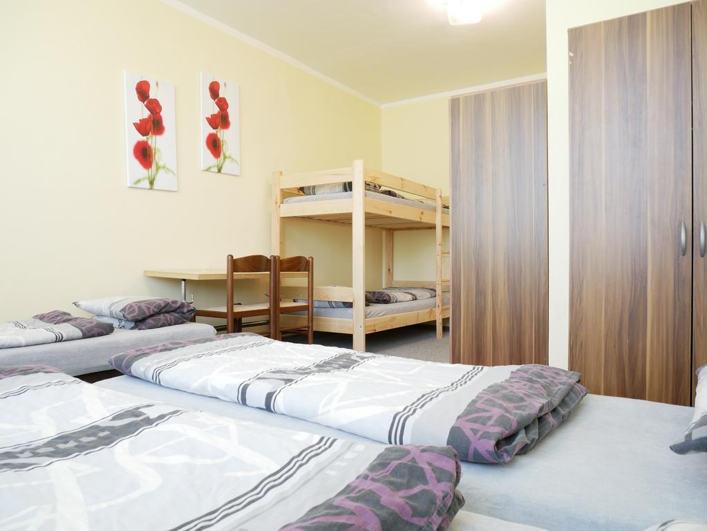 Camping Roznov Rožnov pod Radhoštěm 外观 照片